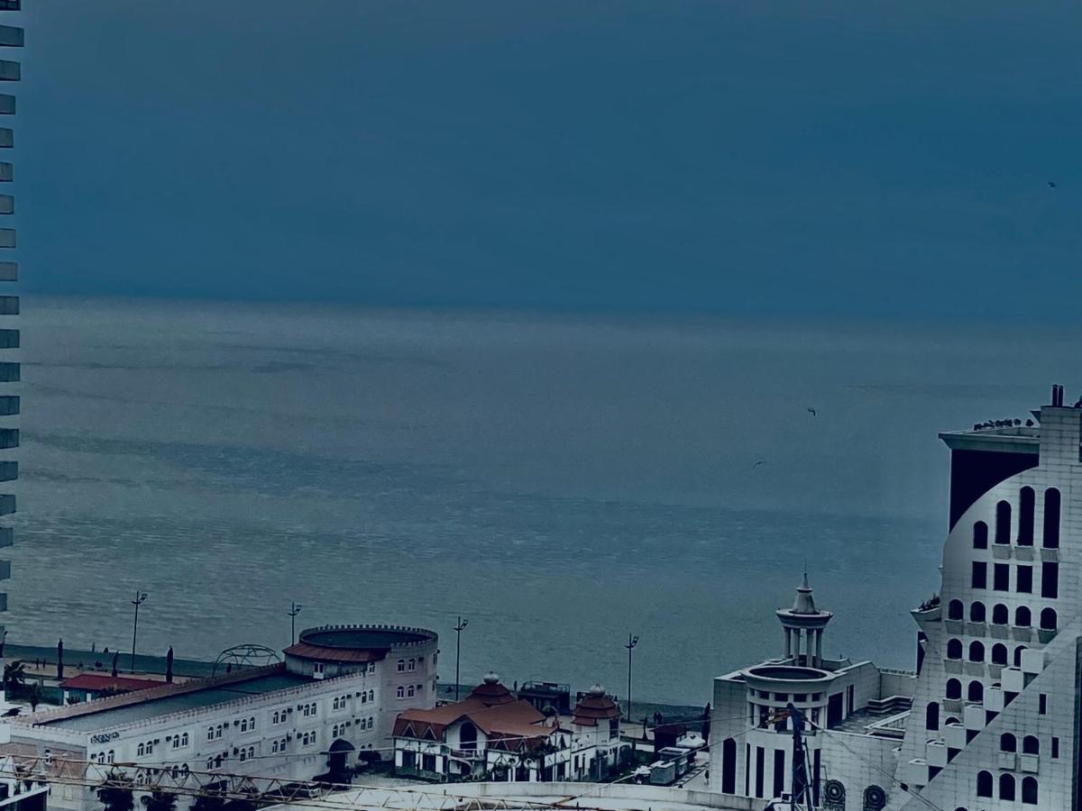 Apartment Black Sea Side Батумі Екстер'єр фото