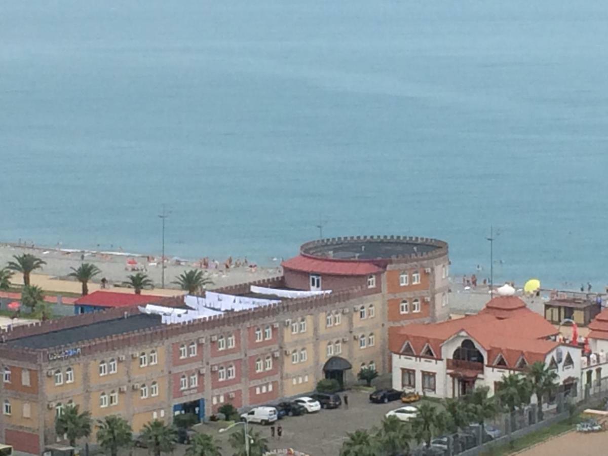 Apartment Black Sea Side Батумі Екстер'єр фото